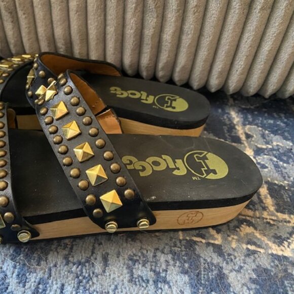 HARD TO FIND Flogg Studded Sandals - Wooden sole modern 70's style - Picture 2 of 8
